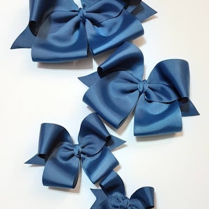 Dunkelblaue Haarschleifen - Schleifen - Haarschleifen - Haarschleifen für Mädchen - 5&quot; Haarschleifen - Blaue Schleifen - Dunkelblaue Schleife