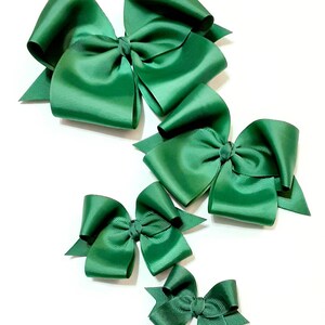 Forest Green Hair Bows - Fiocchi - Hair Bows - Hair Bows per ragazze - 5&quot; Hair Bows - Green Bows - Dark Green Bow