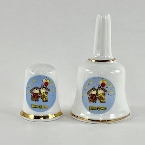 Vintage 1980s Alton Towers Collectible Souvenir Thimble & Bell Featuring Henry Hound and Henrietta
