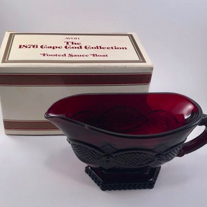 Vintage 1988 Avon The 1876 Cape Cod Collection Ruby Red Footed Sauce Boat / Gravy Boat - FREE Shipping