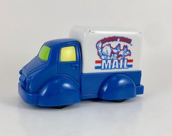 big mail truck toy