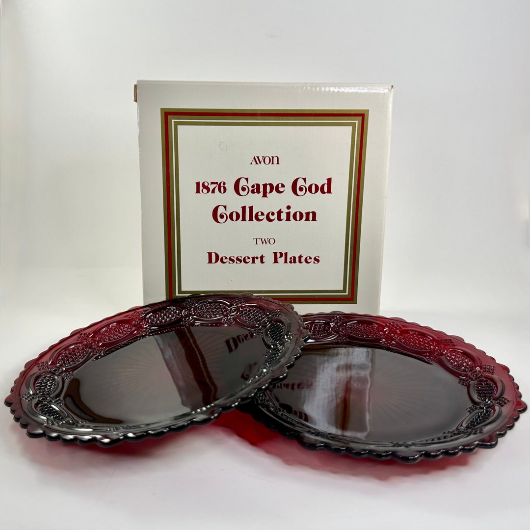 Vintage 1980s Avon the 1876 Cape Cod Collection - Set of 2 Dessert ...