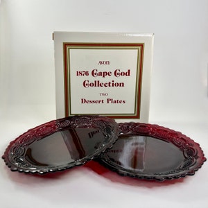 Vintage 1980s Avon The 1876 Cape Cod Collection - Set of 2 Dessert Plates - Free Shipping