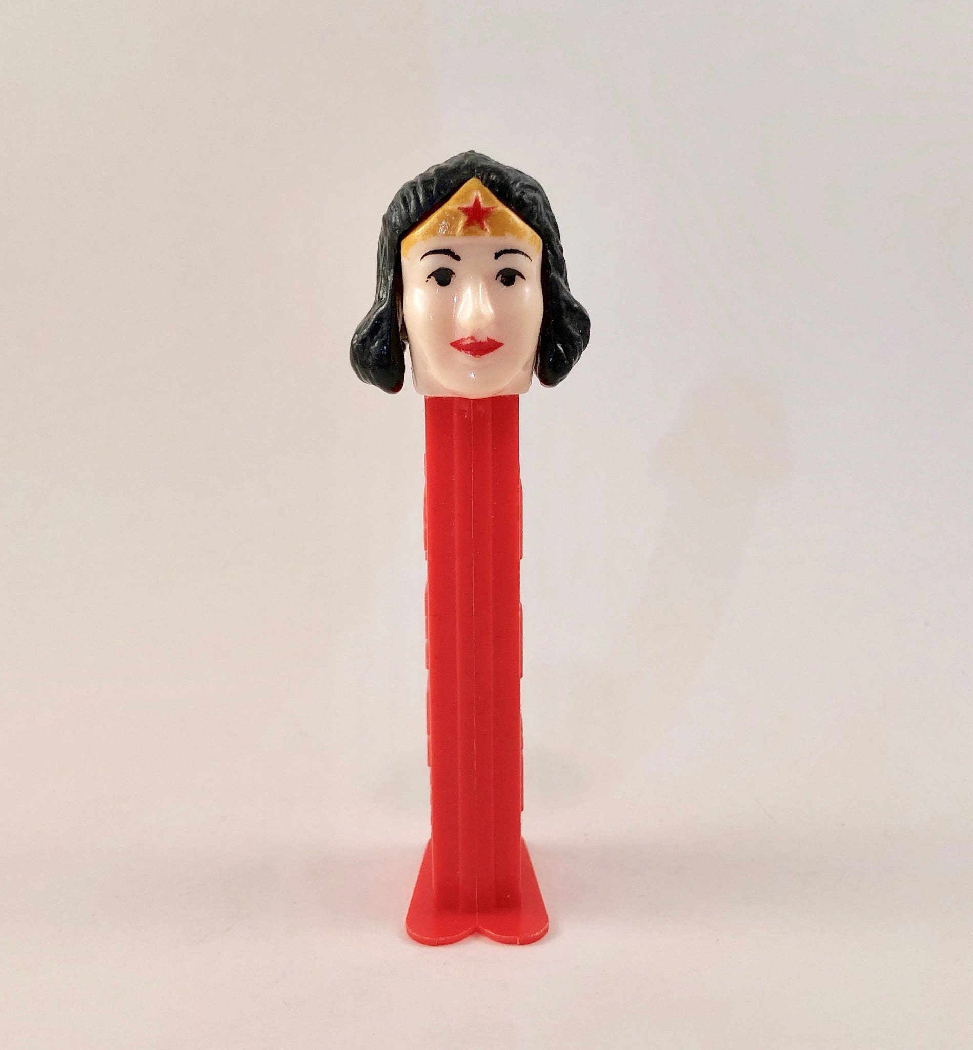 Pez Dispenser ノート 超希少 Vintage 1979 DC Comics Wonder Woman Red 3.9 Pez Dispenser - Etsy