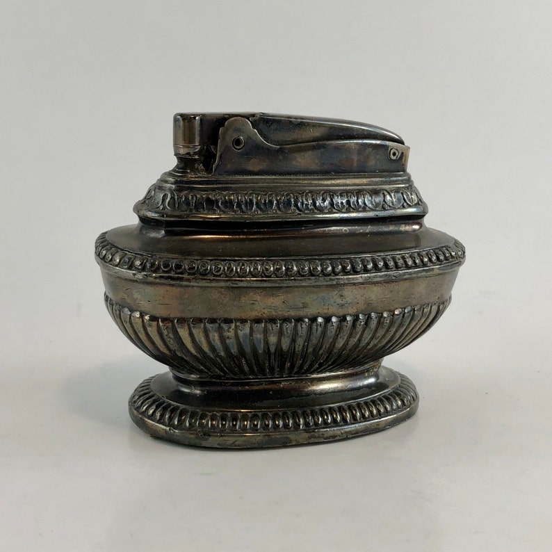 Vintage 1940s Ronson - Queen Anne Silver Plated Table Wick Lighter - Etsy