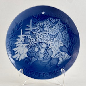 Vintage 1981 Bing & Grondahl Christmas Plate: Danish Porcelain Collectible