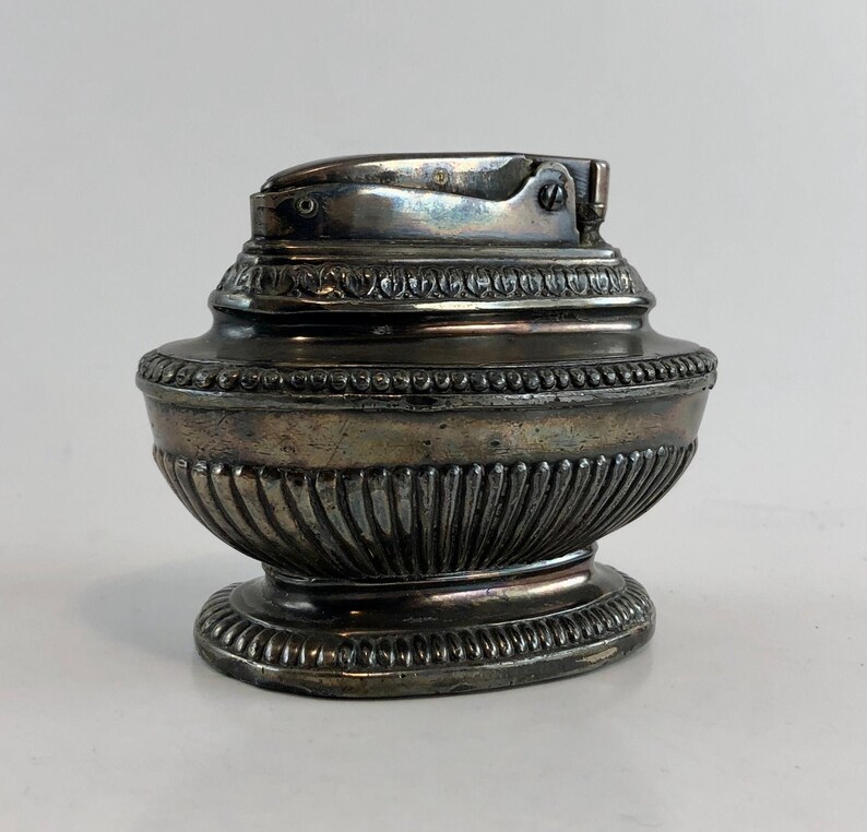 Vintage 1940s Ronson - Queen Anne Silver Plated Table Wick Lighter - Etsy