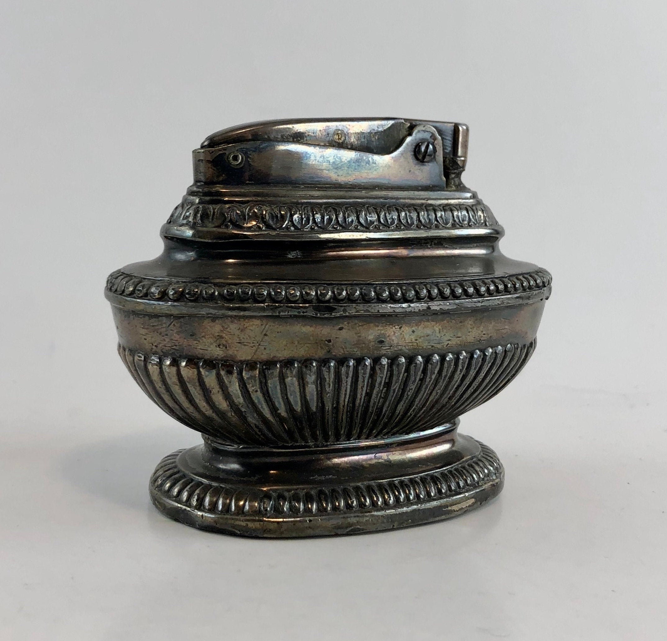 Vintage 1940s Ronson - Queen Anne Silver Plated Table Wick Lighter - Etsy