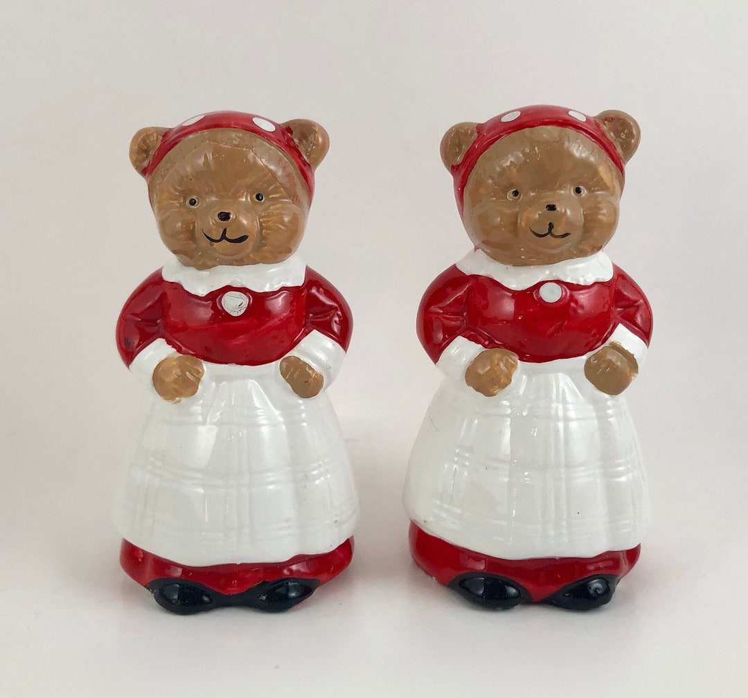 Vintage 1990s the Bear Kitchen Collection Bear Salt & Pepper Shakers ...