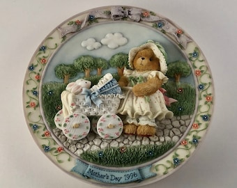 Vintage Cherished Teddies Mother's Day Plate: 1996 Enesco Priscilla Hillman Design