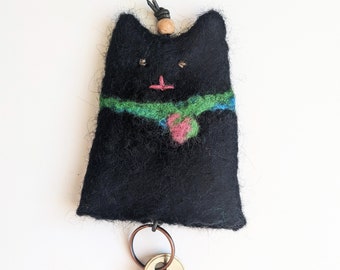 Wet felted black cat key case, stocking filler, pull up cat key case, string purse in a box, wool key chain, key holder for cat lover