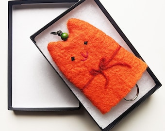 Hand Felted Cat Key Pouch, Keychain, Kitty Key Ring, Cat Wallet