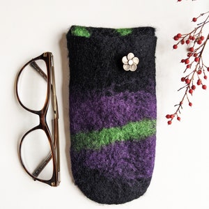 Wet felted eye glasses case, wool and silk pouch, smart phone pouch, black green an purple case, hippie phone case, reading glasses sleeve