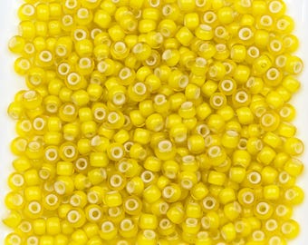 Vintage French White Heart Beads 7/0 Yellow 15g 11004010