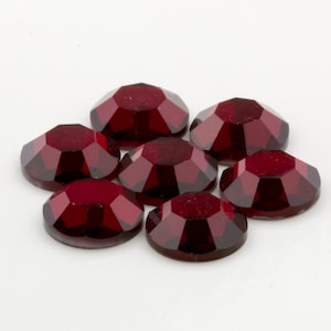 Vintage ss30 Swarovski SIAM 24Stk Art. 2000; 8 Facettierte Flatback Crystal Strass Folie Rückseite No-Hotfix (6,40mm) 30009007