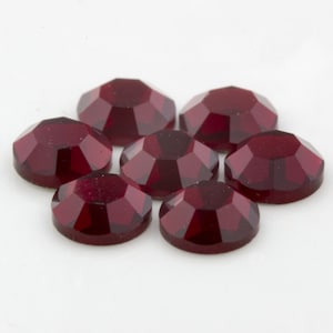Vintage ss12  Swarovski SIAM 72pcs Art. 2000; 8 Faceted Flatback Crystal Rhinestones Foil Back No-Hotfix (3.10mm); for Nail Art  30003001