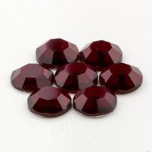 Vintage ss20 Swarovski SIAM 48Stk Art. 2000; 8 Facettierte Flatback Crystal Strass Folie Rückseite No-Hotfix (4,70mm) 30007007