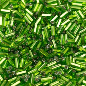 チェコ ビューグル ビーズ ストレート #2 4 mm シルバー ライン ペリドット 15g 10402036