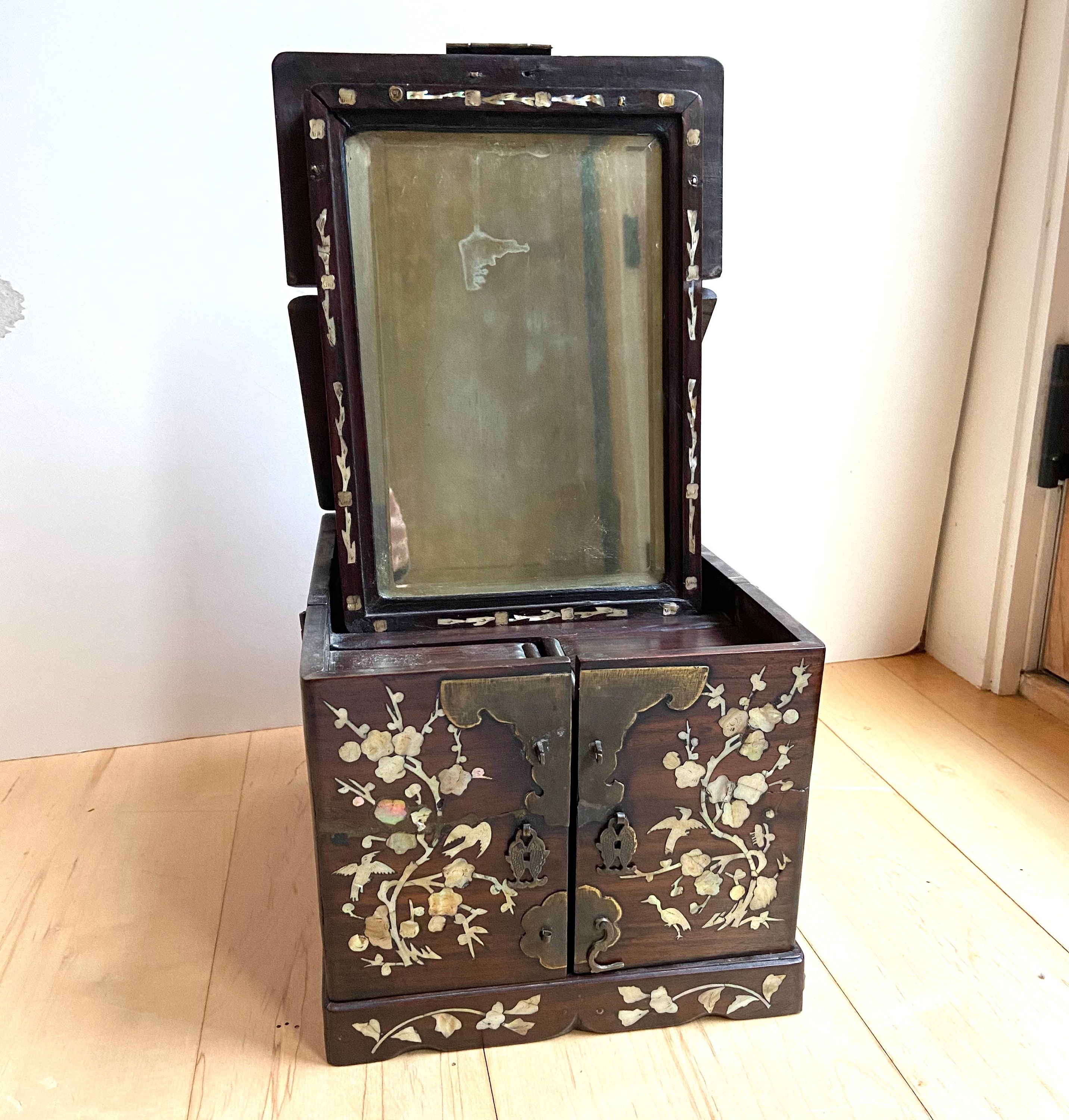 1800's Chinese Antique Rosewood Mother of Pearl Jewelry Box With