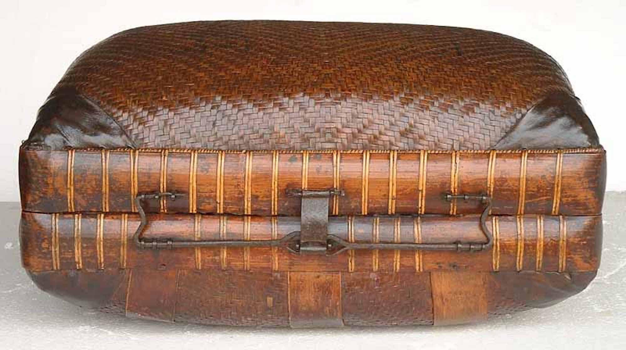 Antique Chinese Asian Bamboo and Rattan Traveling Suitcase Circa