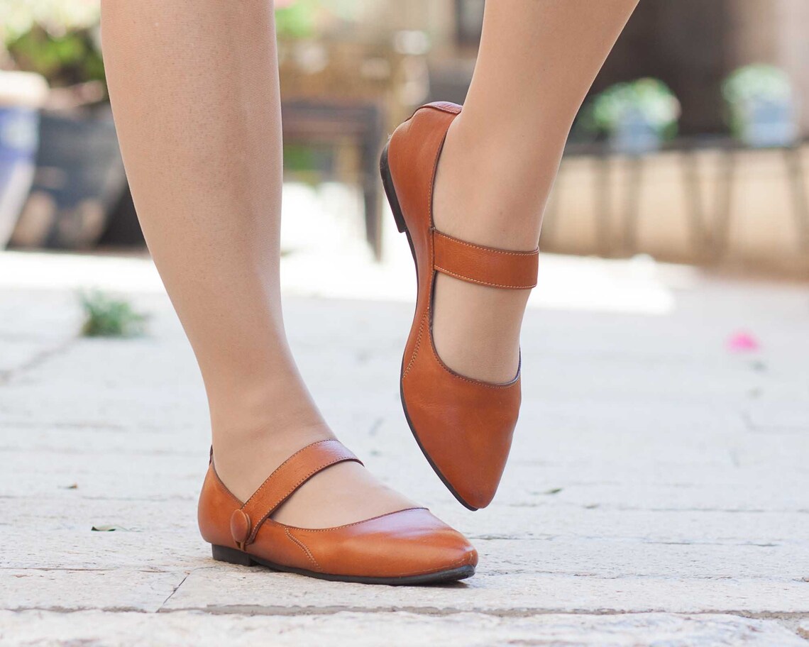 camel pointed toe flats