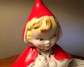 Vintage Little Red Riding Hood cookie jar lid figurine from the 40s or 50s - HULL 967