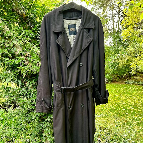 Vintage Newport Harbor men's dark grey / black double breasted French trench overcoat with belt and zipper pure wool insert- size 44L