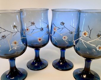 Set of four vintage Libbey blue water glasses with white flowers