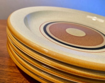 Set of five vintage Mikasa Sundown dinner plates - E-2802