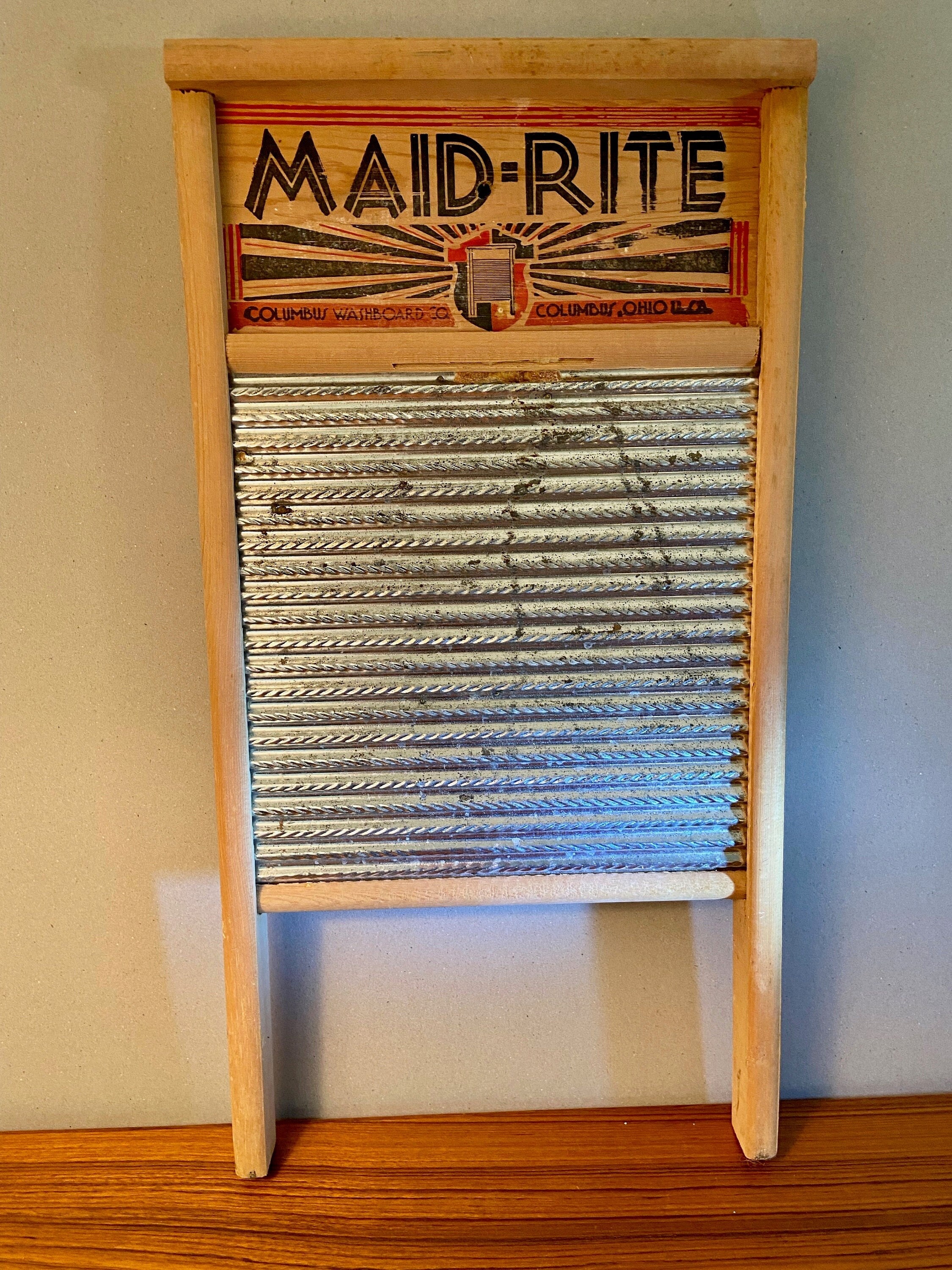 Columbus Washboard Co. Special Metal Washboard No. 2072 MAID-RITE 