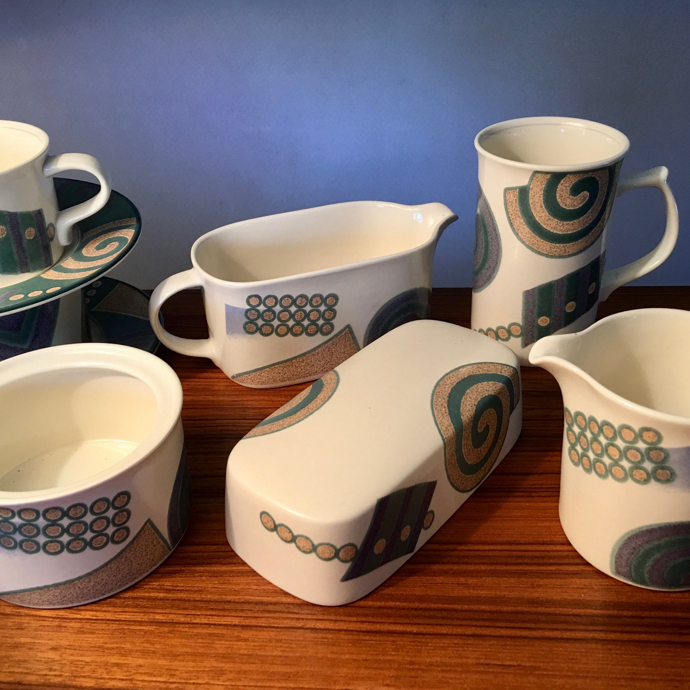 幾何学模様　MIKASA ビンテージ食器 　JOHN BERGEN 幾何学模様 MIKASA ビンテージ食器 JOHN BERGEN