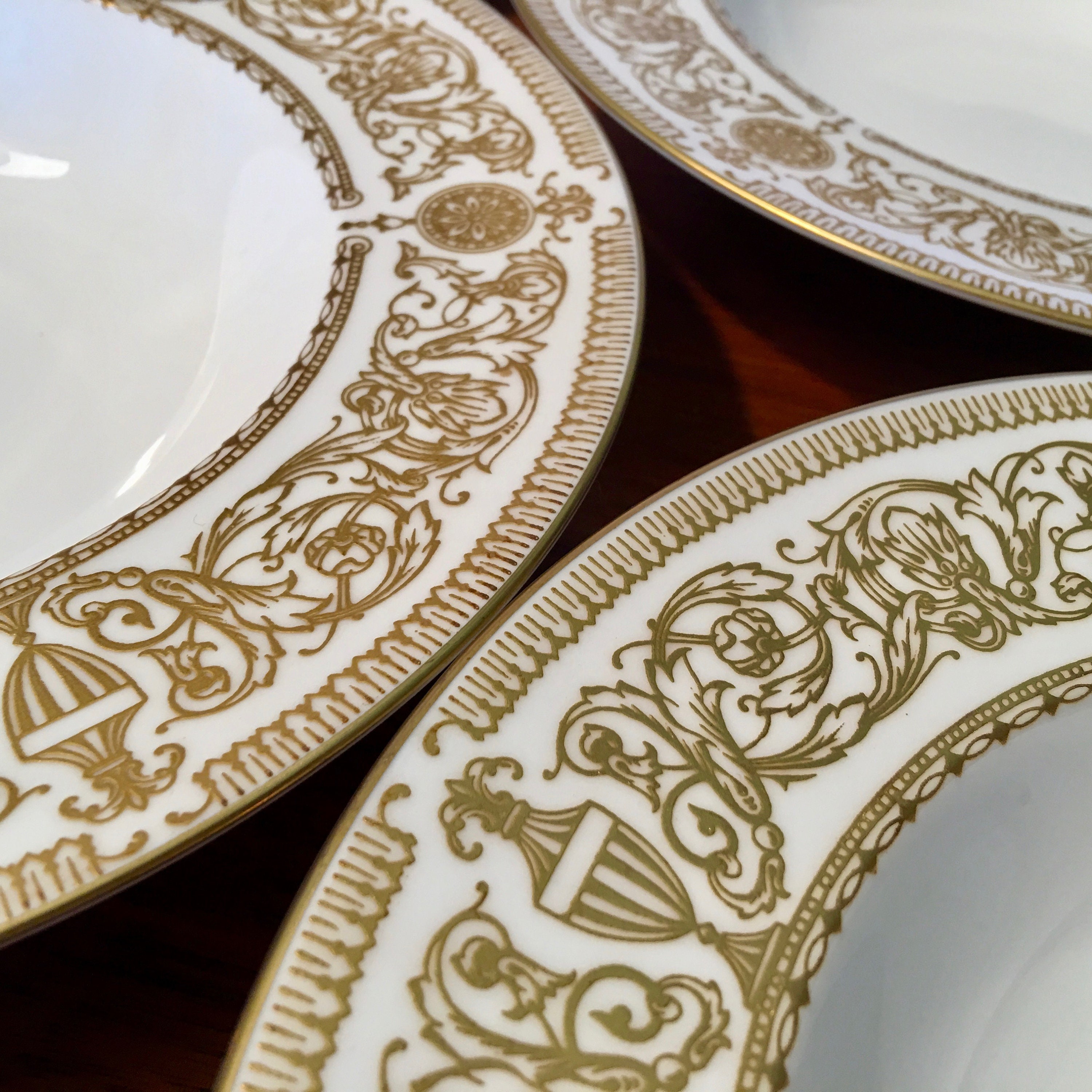 新品英国製 WORCESTER 最高級ライン【HYDE PARK】2枚 希少 ロイヤルウースター Royal Worcester Hyde Park Rimmed Soup Bowl