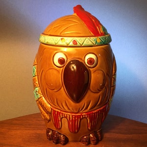 Vintage ceramic pottery chief owl cookie jar made in Japan by Jay&#39;s