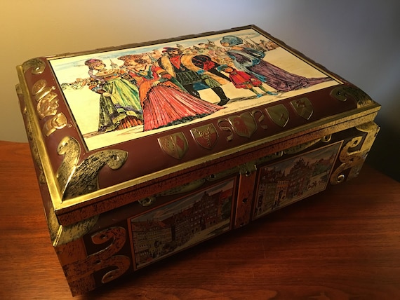 Vintage lithographed biscuit tin box Schmidt,Collectible tin box,Storage box,Farmhouse decor,Cottage chic,Box with castle,German vintage
