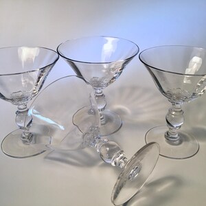 glass wine white Crescendo 13oz Chardonnay White Wine Glasses (Set of 4)