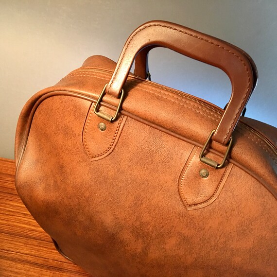 Vintage brown faux leather vinyl bowling bag - image 2