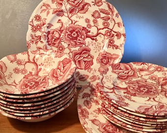 YOUR CHOICE! Sets of 4 Johnson Bros "English Chippendale" ironstone dinner plates, square cereal bowls or dessert pie plates made in England