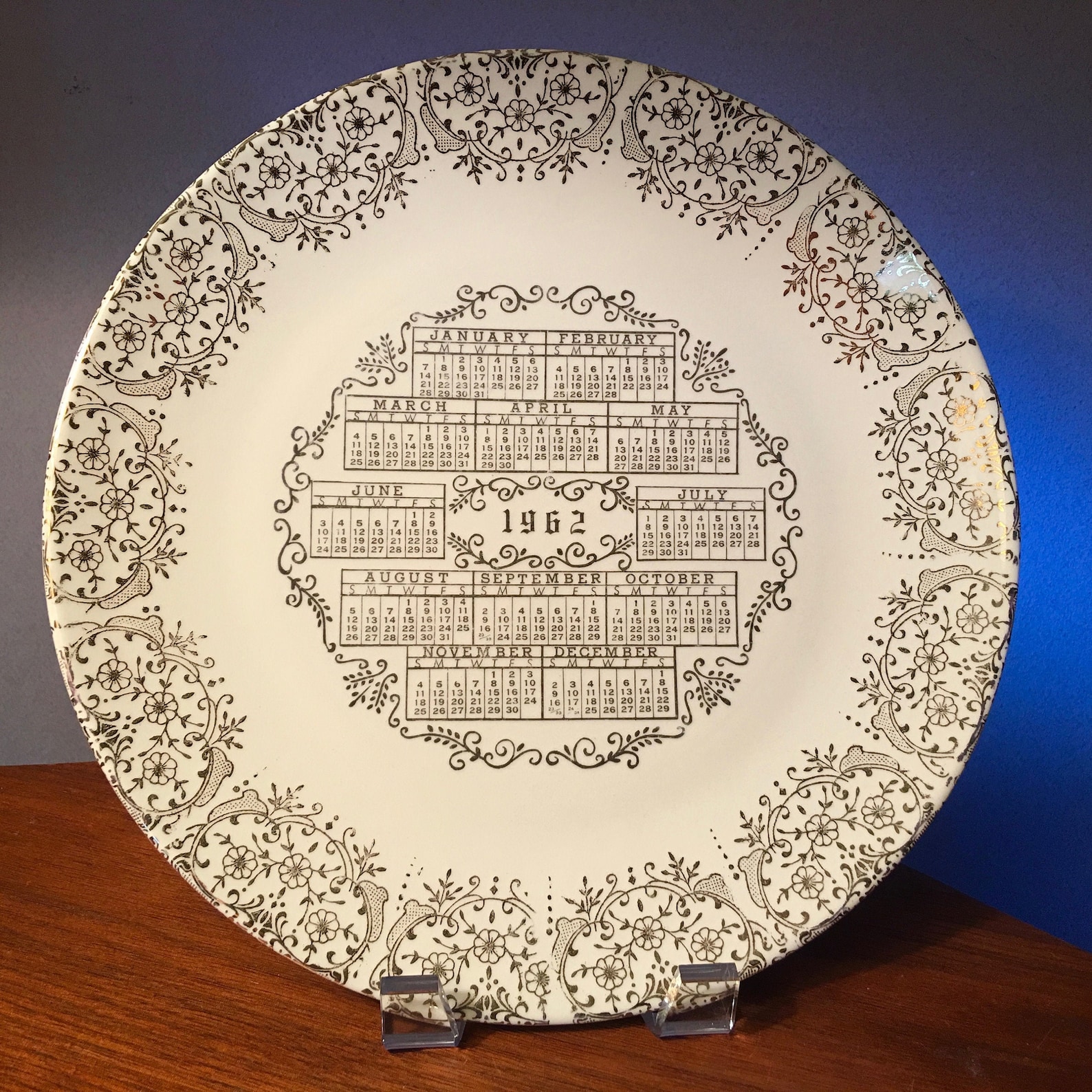 Vintage 1961 calendar plate with 22k gold accents Etsy