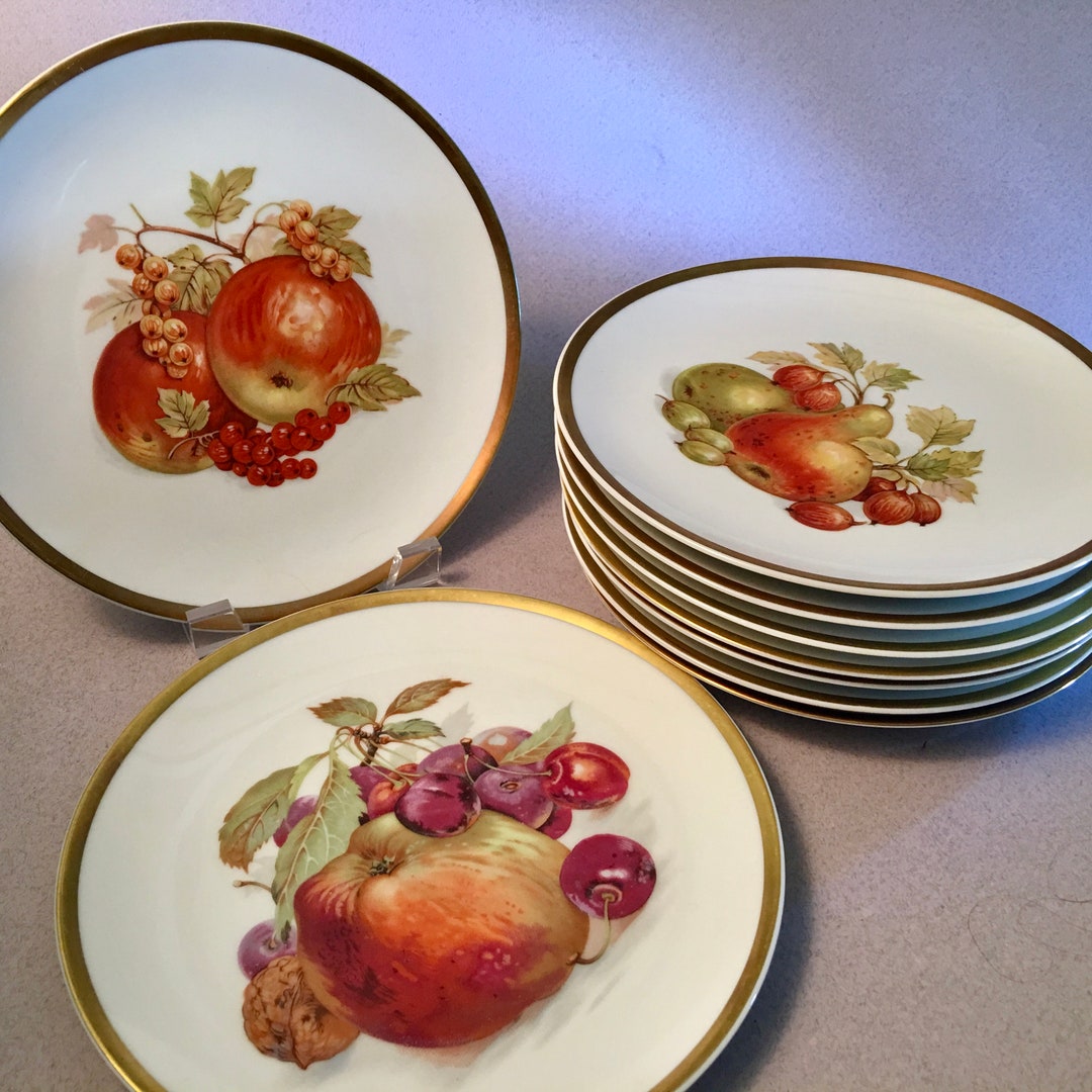 【美品】エミール・ガレ★red and gold with prunes Vintage Bavaria Jaeger Co. Germany Golden Crown E & R 1886
