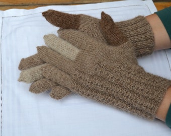 Gloves , made in all natural alpaca wool.
