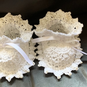 Crochet Christening shoes. Lace baby booties.