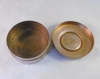 ANCIENNE BOITE A pilules pilulier poudrier en métal argenté EUR 20,00