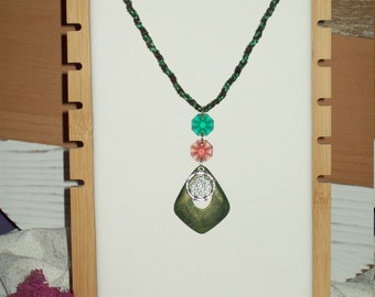 Shimmer Green Hemp Necklace, Wooden Pendant, Boho Hippie Jewelry
