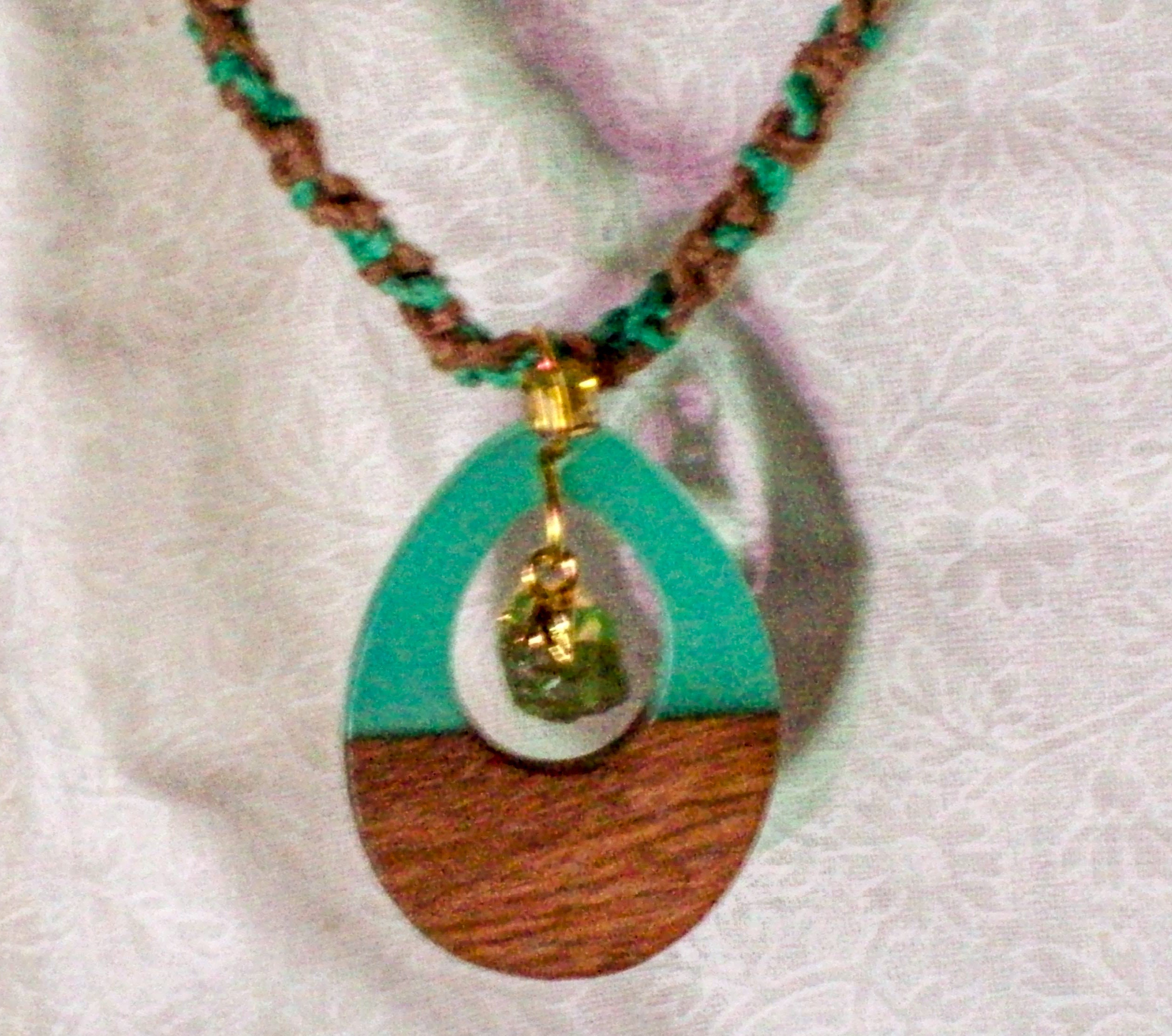 HIppie Jewelry Colorful Hemp Peridot Hemp Necklace Boho Macrame Necklace Hemp Necklace with Pendant Natural Gemstone Pendant