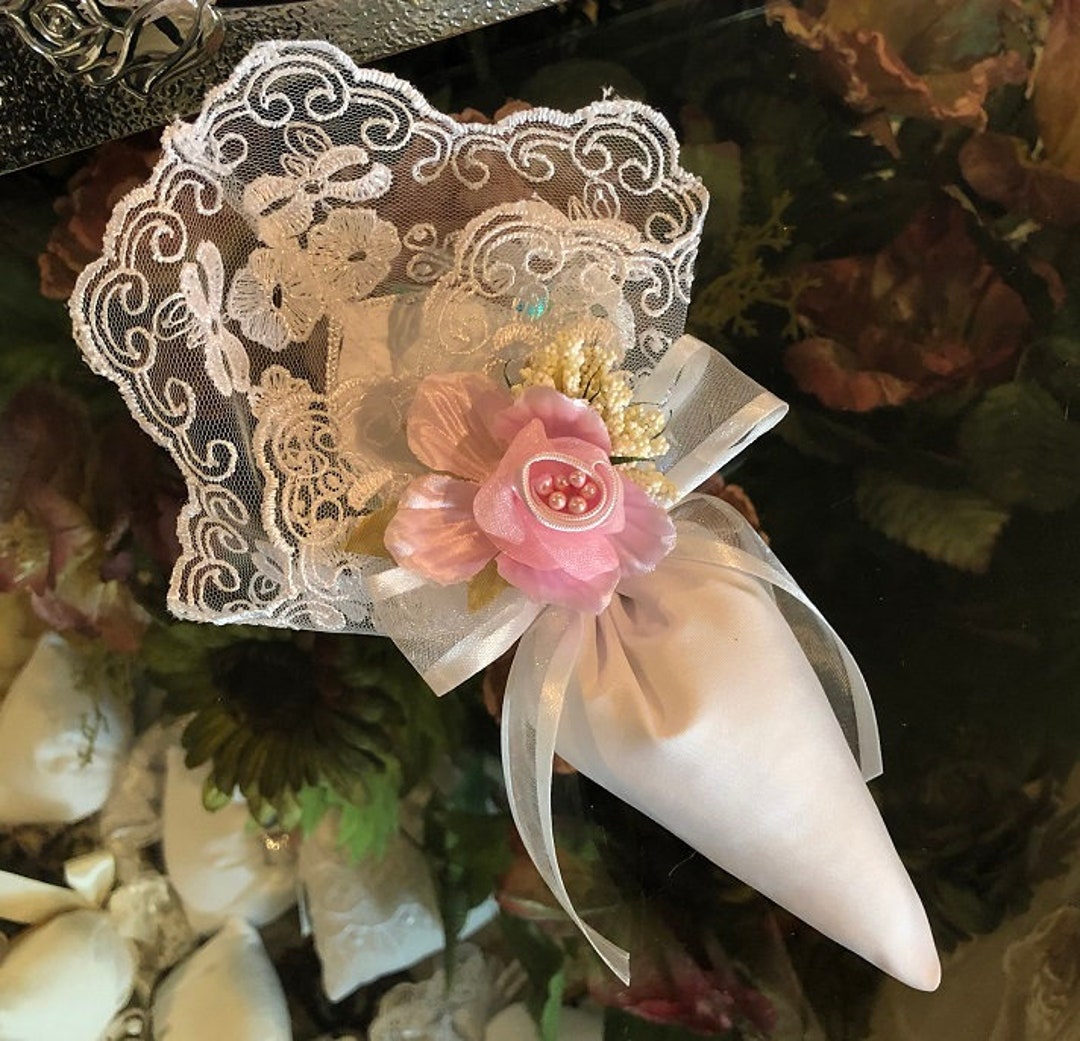 Italian Communion Favors Bomboniere W/t Craft Flower ,baptism Favors ...