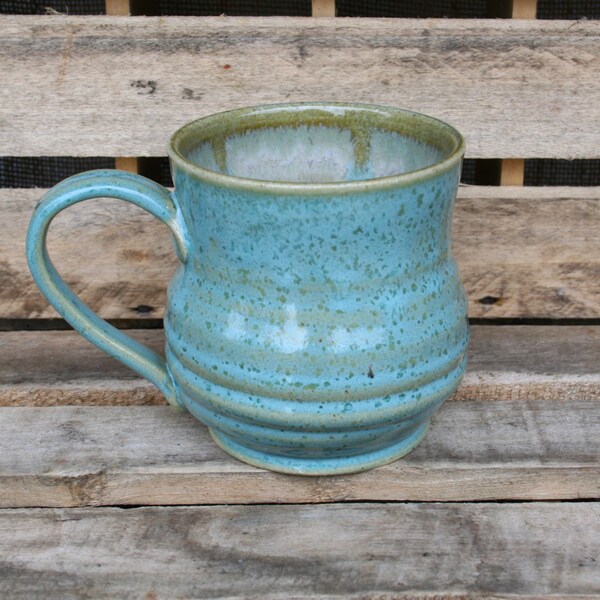 Big Stoneware Pottery Mug