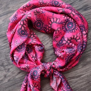 WILD RAG Hot Pink Gemstone Print Cowboy Western Neck Scarf Bandanna by Double B Wild Rags