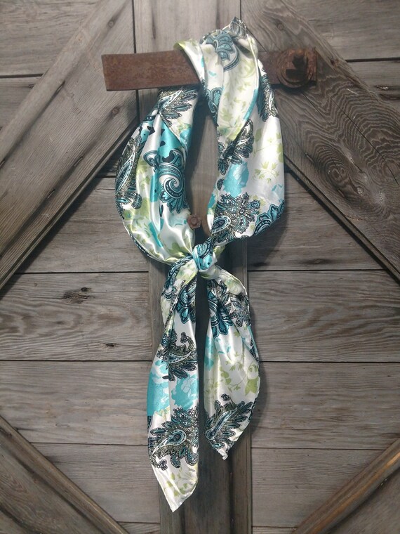 western neck bandana