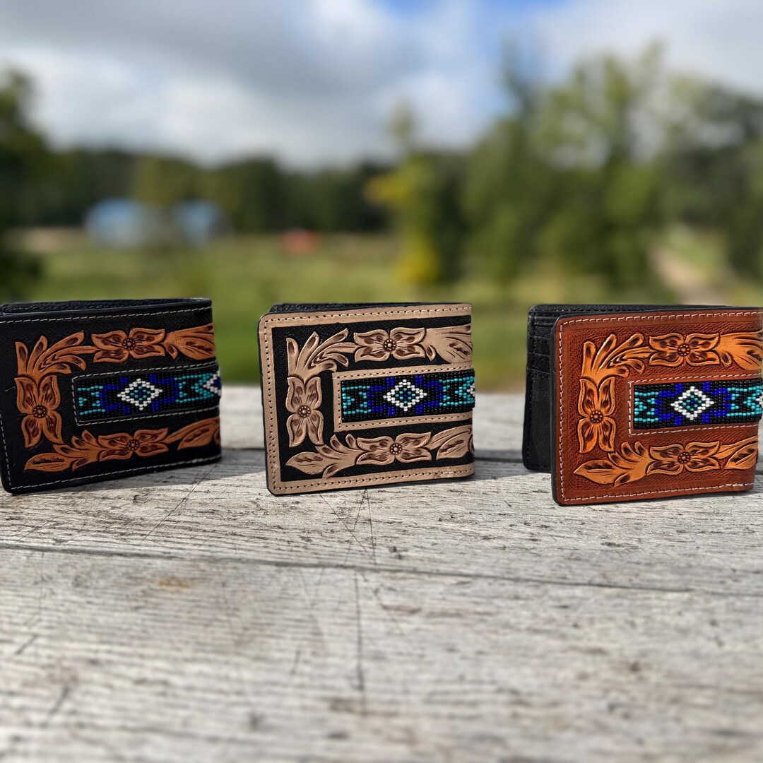 Men’s Western Bi-fold Wallet Tooled Aces Cards With Buckstitch Details ...