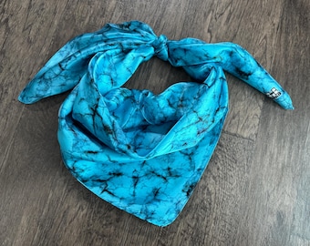 Pañuelo para el cuello 100 % seda con diseño de piedra turquesa de Double B Wild Rags